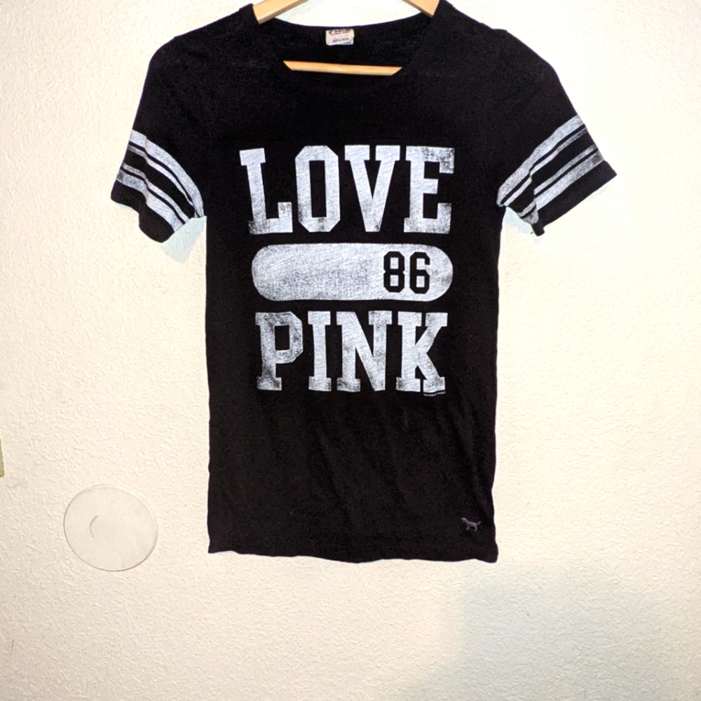 Pink by Victorias Secret black t-shirt size XS